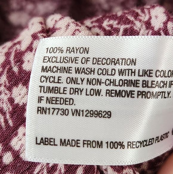 Knox Rose V-Neck Mini Dress Tunic Babydoll Floral Print Purple Medium - Picture 7 of 7